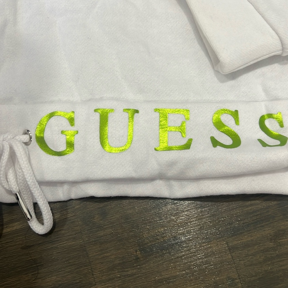 GUESS SWEATER - Picture 6 of 7